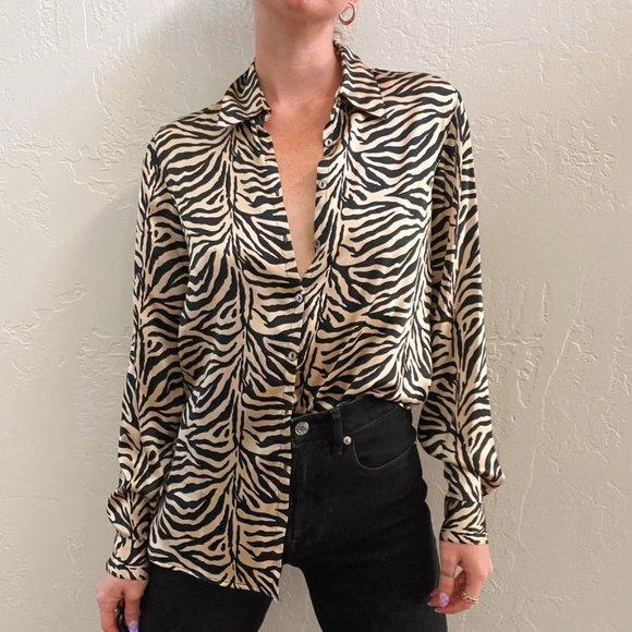 Y2K 100% Silk Zebra/Animal Print Long Sleeve Button Up Top - Picture 4 of 8